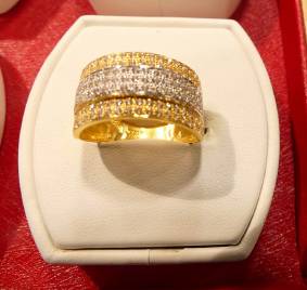 Shop Men Gold Rings in Papatoetoe